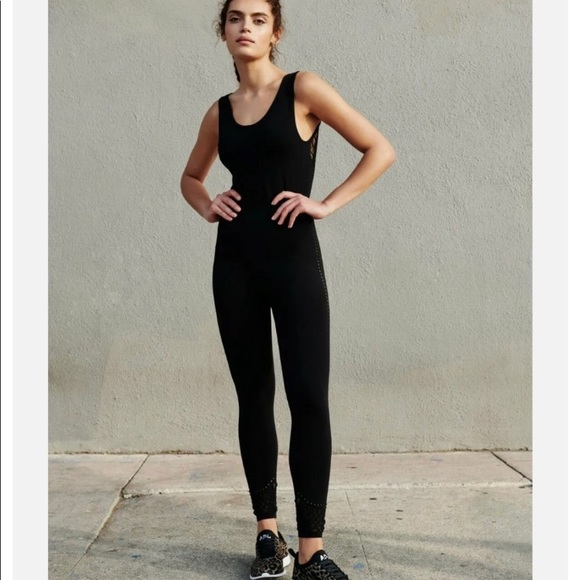 🆕 FP Movement M/L Energy Catsuit 🆕 - Picture 7 of 7